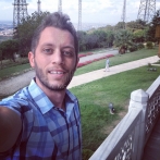 Yazan nusaibah sur yala.fm